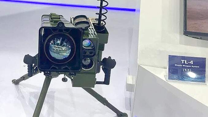 الصين تكشف عن نظام صواريخ “أرض-أرض” في معرض “إيديكس 2023”