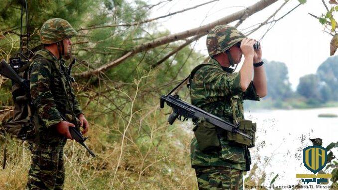 جنود يونانيون “بالعتاد الكامل” على بعد كيلومترين من تركيا