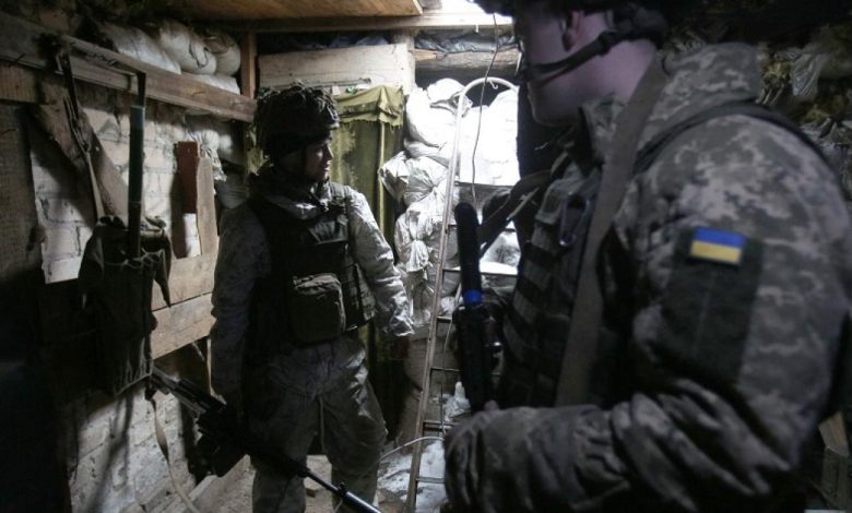 كندا ترسل طائرة “معدات عسكرية” ومجموعة من المتخصصين إلى أوكرانيا