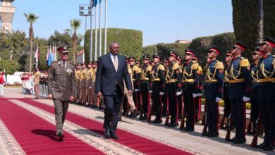 وزير الدفاع الأمريكي يؤكد لنظيره المصري التزام الولايات المتحدة تجاه أمن مصر والمنطقة