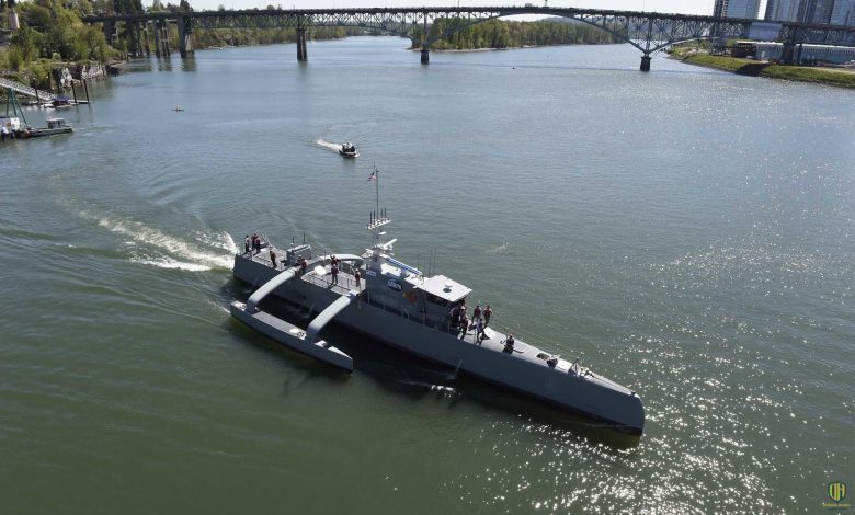 حقائق عن سفينة حربية أميركية مسيرة عن بعد