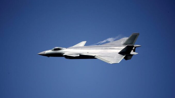 مجلة صينية: مقاتلات الجيل الخامس الصينية كابوس حقيقي للولايات المتحدة