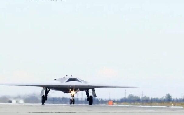 الدفاع الروسية تنشر فيديو أظهر خاصية هامة لدرون”الصياد”