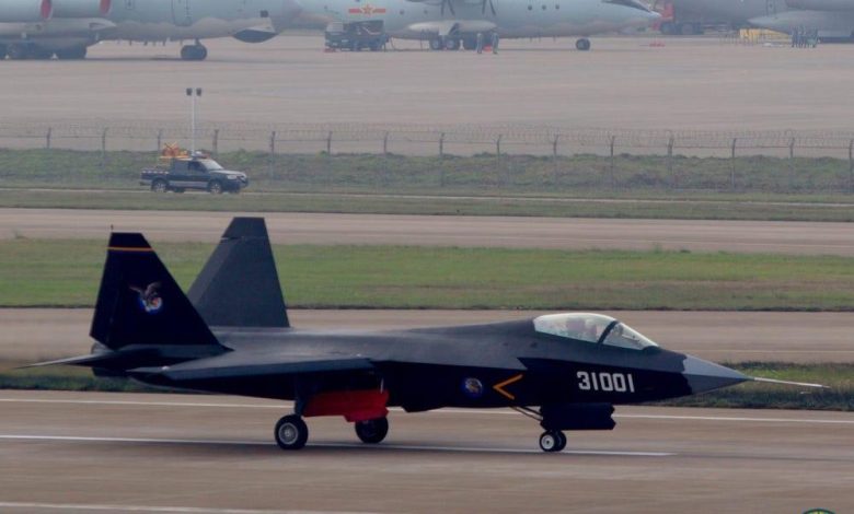 الصين تكشف نهاية العام الجاري عن مقاتلة بحرية شبحية جديدة