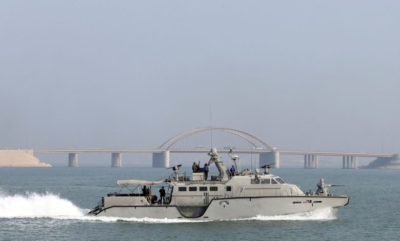 الولايات المتحدة تدعم أوكرانيا بزوارق دورية لمواجهة روسيا
