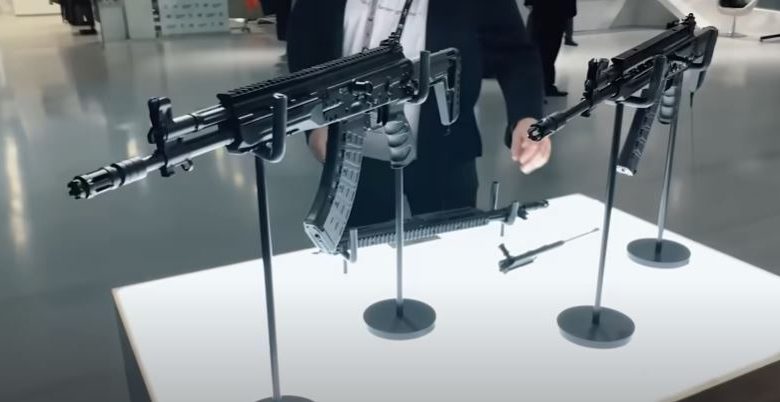 “كلاشينكوف” تكشف عن بندقية رشاشة جديدة يمكن استخدامها للأغراض العسكرية والمدنية (صور)