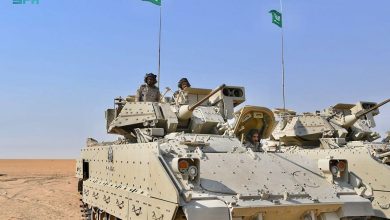 بمشاركة القوات البرية السعودية.. انطلاق مناورات تمرين “رماية الخليج 2021” في الكويت  (صور)