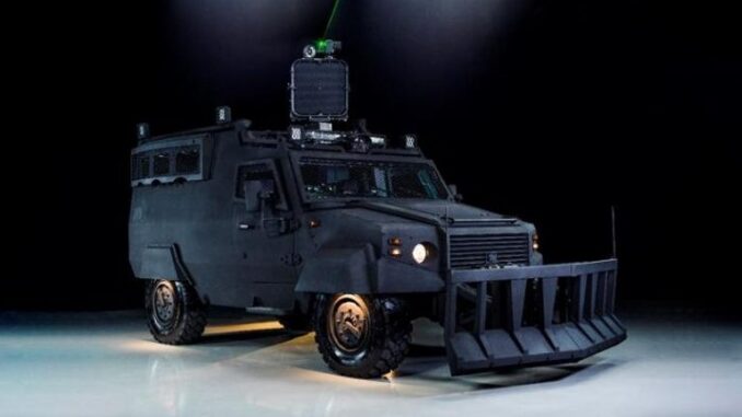 آلية عسكرية جديدة تنضم لأسطول شرطة أبوظبي.. تعرف الى مواصفاتها