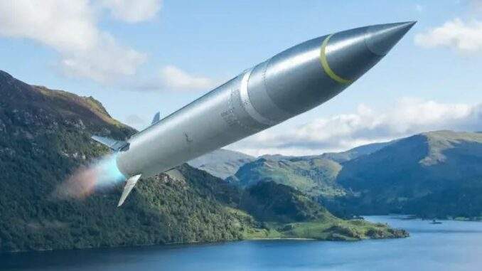 اليونان تدرس شراء صاروخ “الضربة الدقيقة” الأمريكي لتحديث مدفعيتها الصاروخية