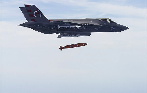 الولايات المتحدة توافق على بيع صواريخ JSOW الى سلطنة عمان