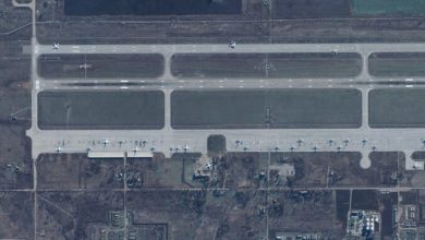 الدفاع الروسية تكشف عن سبب سقوط ثلاثة عسكريين في قاعدة “إنجلز” الجوية