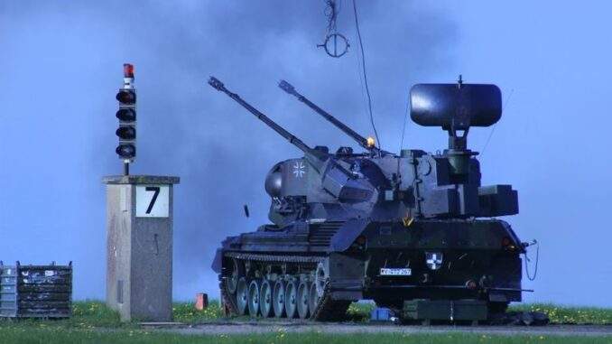 الولايات المتحدة تُعزِّز دفاعات أوكرانيا بشراء أنظمة “جيبارد” من الأردن