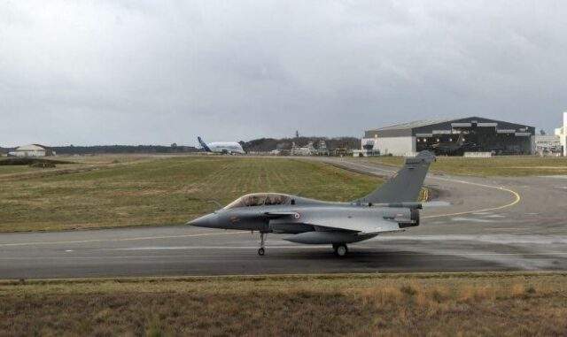 “رافال” تصل إلى سلاح الجو الفرنسي لتحديثها إلى معيار F4.1