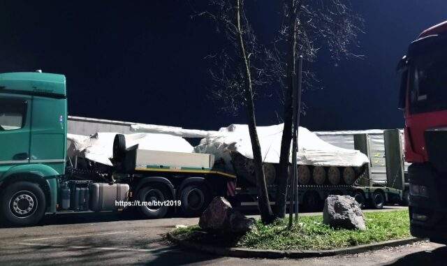 دبابات M-84 الكويتية في طريقها إلى كرواتيا؟