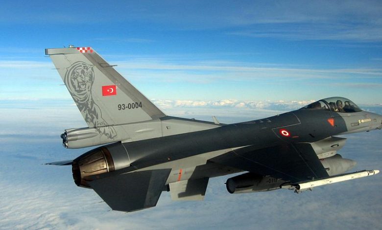 “فايننشال تايمز”: بحث تركيا عن طائرات مقاتلة يضع بايدن في مأزق
