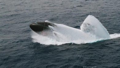 كوريا الجنوبية تنزل إلى المياه غواصة صاروخية متطورة