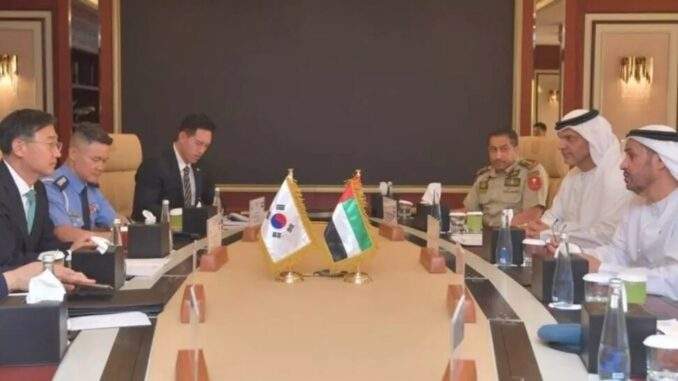 التعاون الدفاعي بين كوريا الجنوبية والإمارات.. الشراكة الاستراتيجية تأخذ زخمًا جديدًا