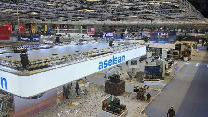 “أسيلسان” تُعلن عن صفقة تصدير ضخمة لأنظمة دفاعية بقيمة 30 مليون دولار