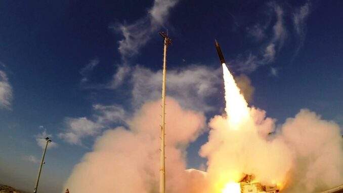 ألمانيا وإسرائيل توقعان صفقة دفاعية تاريخية بقيمة 3.5 مليار دولار