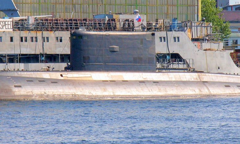 مسؤول روسي: نستطيع إنتاج غواصتين من نوع “فارشافيانكا” كل السنة