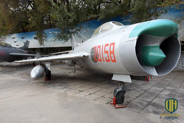 الصين تحول مقاتلات “جيه-6” إلى طائرات مسيرة (صور)