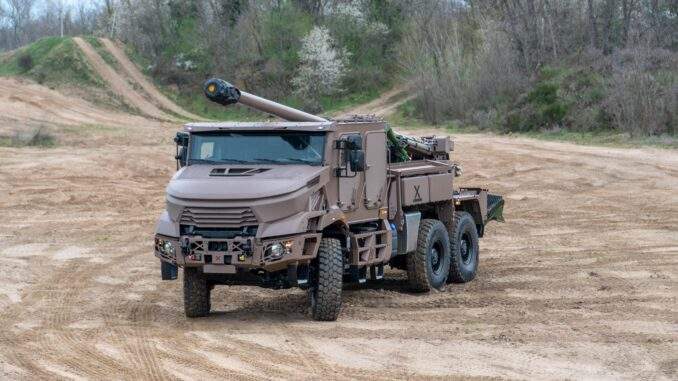 فرنسا تُحدث جيشها بمدافع هاوتزر ذاتية الدفع من طراز CAESAR MkII