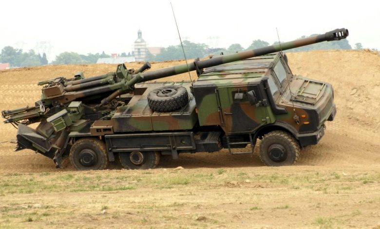جمهورية التشيك تطلب 52 مدفع “قيصر” من عيار 155 ملم