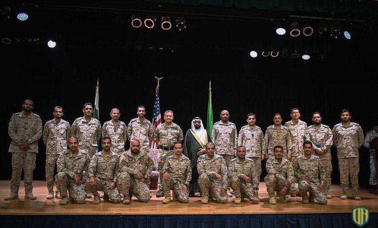 القوات البحرية الملكية تتسلم قيادة قوة الواجب المختلطة من نظيرتها الباكستانية (صور)