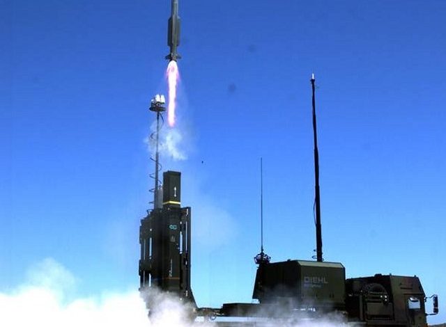 وزير دفاع الأوكراني: “منظومة ايريس تي الألمانية باتت موجودة هنا”