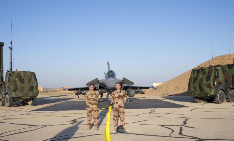 لحماية قواتها.. فرنسا تنشر منظومة الدفاع الجوي  “Aster-30” في هذه الدولة العربية