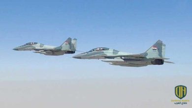 المقاتلات المصرية تدمر عربات دفع رباعي على الحدود مع ليبيا