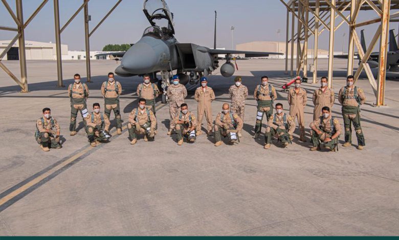 بالصور: مقاتلات تابعة للقوات الجوية السعودية تصل إلى الإمارات للمشاركة في مناورات “علم الصحراء 2021”