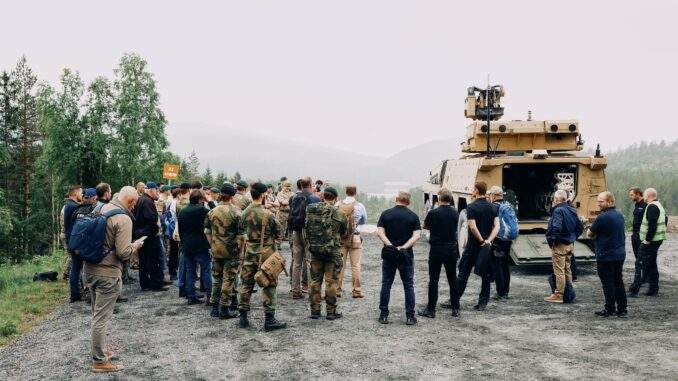 “كونغسبيرغ” تختبر برج Protector RT60 المثبت على مدرعة “بوكسر”