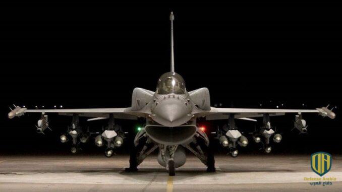 لـ”ردع العدوان”.. طائرات F-16 أمريكية تصل إلى قاعدة إماراتية