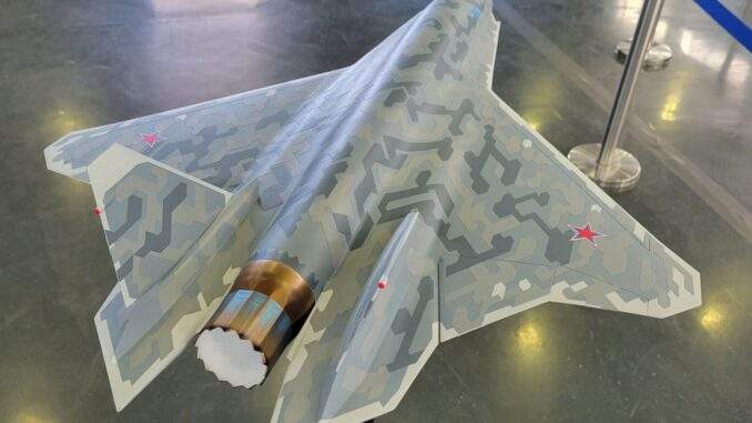 تعديلات جديدة على طائرة “سو-75 كش مات” تثير اهتمام الزبائن المحتملين
