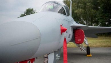 وصول طائرتين من طراز 50-FA إلى بولندا