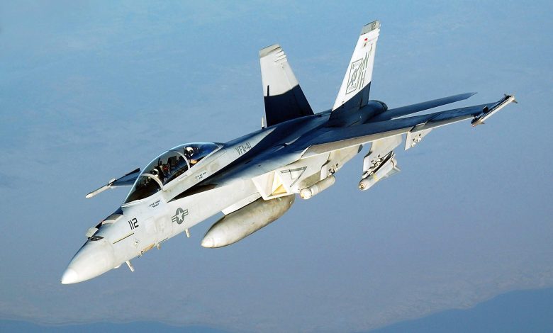 مقاتلات “F / A-18 سوبر هورنت” تكلف الولايات المتحدة ملياري دولار بسبب الصدأ