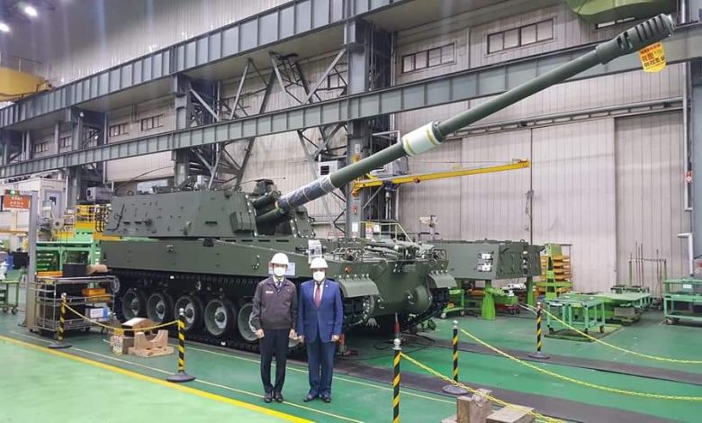 وزير الإنتاج الحربي المصري يتفقد مصانع شركتيّ “هيونداي ويا” و”هانوا” الكوريتين لبحث تعزيز التعاون