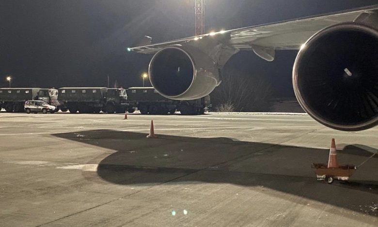 وصول 80 طنا من الأسلحة الأمريكية إلى أوكرانيا