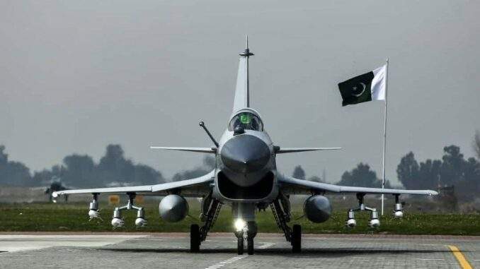 التنين الصيني يرتفع.. J-10CE تهدد عرش المقاتلات الغربية