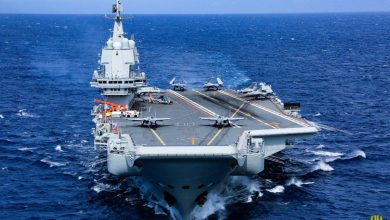 صور جديدة لحاملة الطائرات الصينية “شاندونغ” في عرض البحر