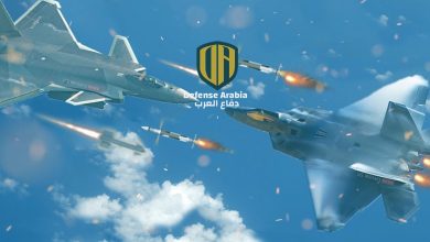 مقاتلة “جيه-20” الصينية تتحدى طائرة “إف -22” الأمريكية