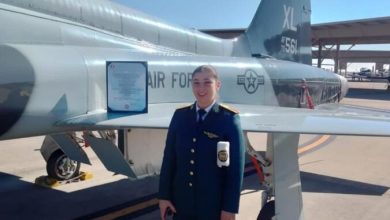 بالصور.. أوّل لبنانية تقود طائرة حربية في الجيش اللبناني