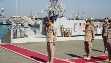 البحرية السعودية تدشن زورقين من مشروع “الزوارق الدورية المتوسطة السريعة”