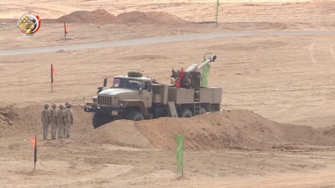 مصر تعزّز صناعتها المحلّيّة الدفاعيّة من خلال ترقيات وتحسينات على مدافعها