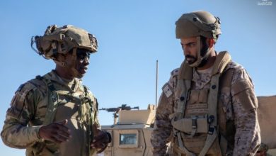 مناورات أمريكية سعودية ضخمة تنطلق من قلب صحراء موهافي.. ما الرسائل العسكرية؟