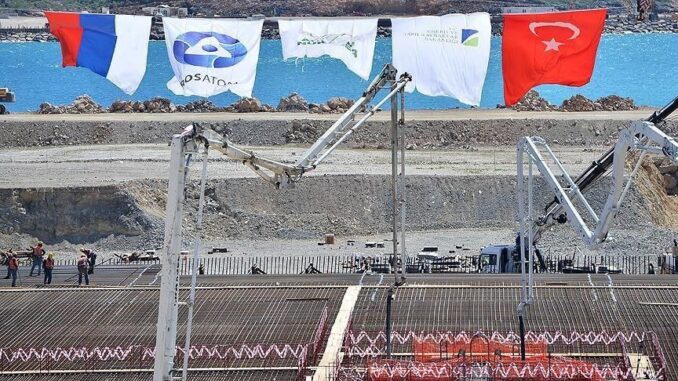 أنقرة تعزز أمن الطاقة: زخم روسي جديد لتمويل محطة “آق قويو” النووية