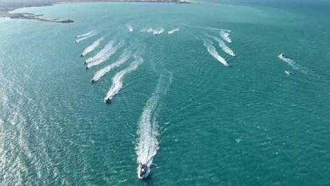 اليونان ترسل فرقاطة إلى البحر الأحمر لحماية الملاحة