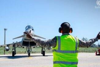 انفوجرافيك: طائرة F-15 المقاتلة في القوات الجوية الملكية السعودية‎