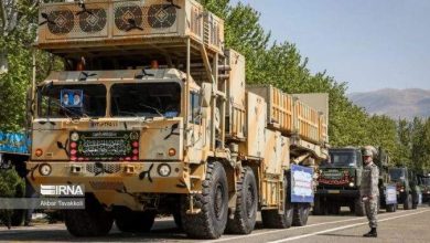 إيران تكشف النقاب عن نظام دفاع جوي جديد بعيد المدى